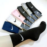 رنگبندی جوراب نایک