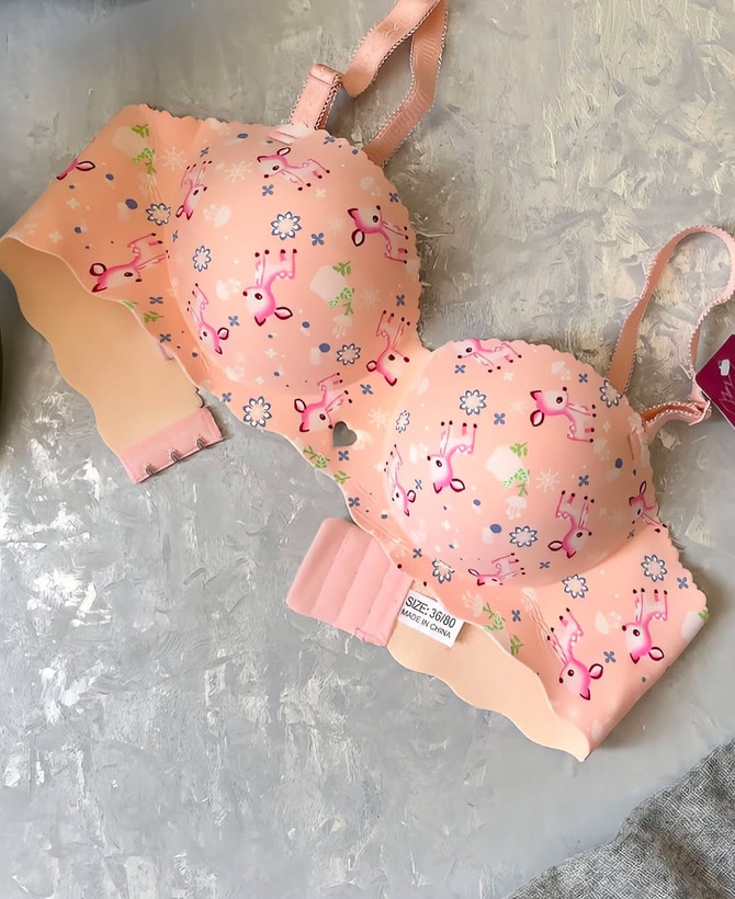 با کیفیتترین و جذابترین سوتین اسفنجی لیزری