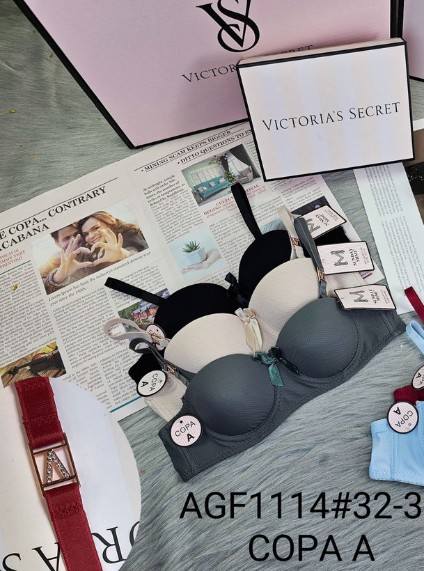 سوتین اسفنجی وارداتی بهترین کیفیت برند لیسا ترند ۲۰۲۶