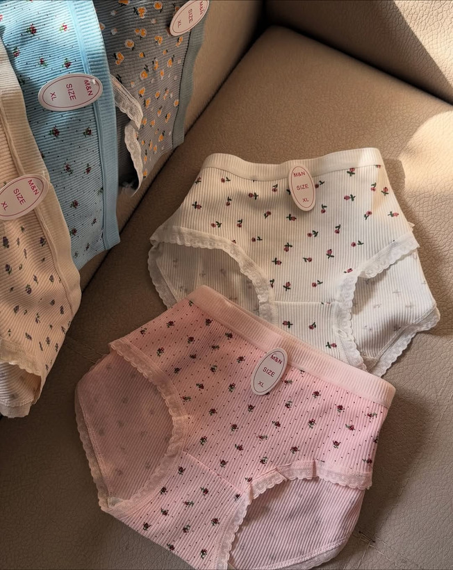 خرید بهترین شورت عروسکی دخترانه وارداتی مدل بهار ترند ۲۰۲۶